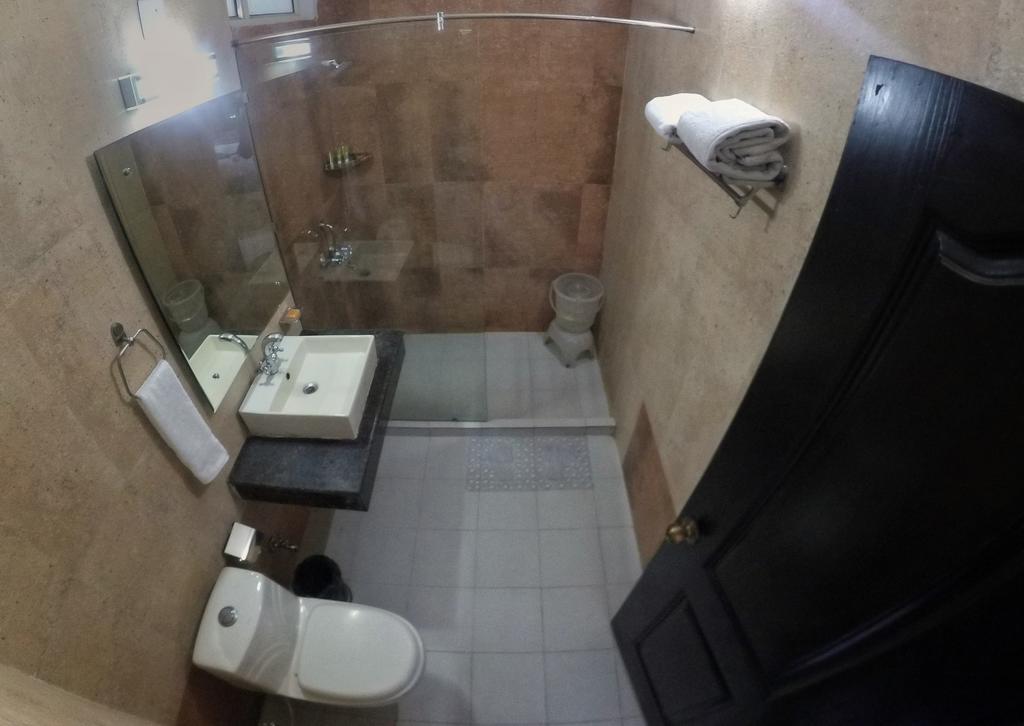 Rishikesh Inn By One Hotels Bagian luar foto