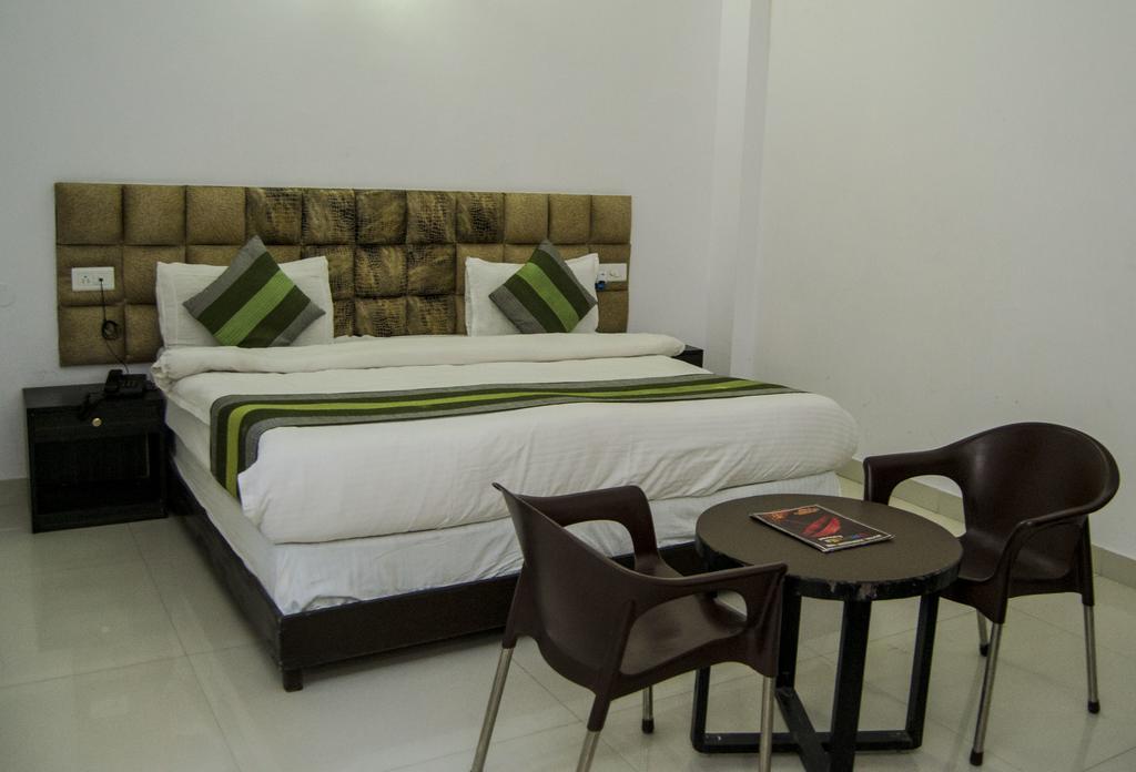 Rishikesh Inn By One Hotels Bagian luar foto
